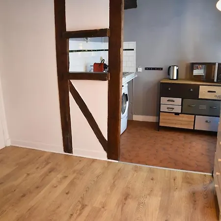 Cosy Flat Near Le Marais Апартаменты *