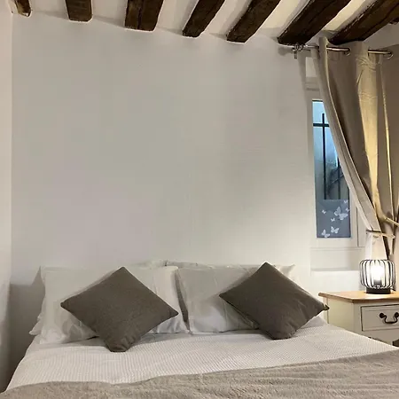 Cosy Flat Near Le Marais Apartment Paris
