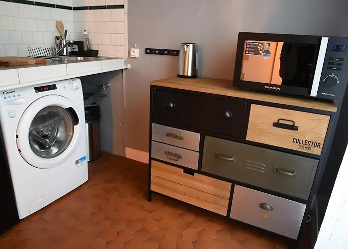 Cosy Flat Near Le Marais 파리