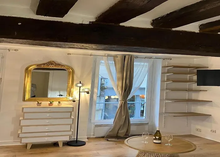 Cosy Flat Near Le Marais 아파트 파리