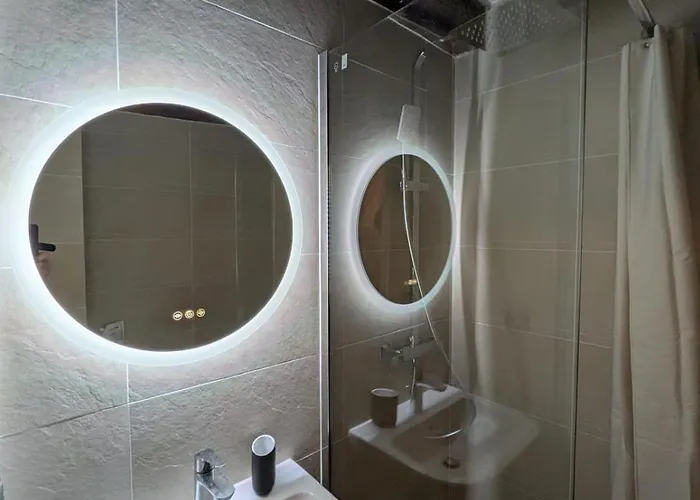 Cosy Flat Near Le Marais 파리