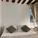 Cosy Flat Near Le Marais Apartment Paris